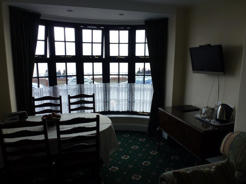Royal Hotel (Adults Only) Eastbourne Exterior foto